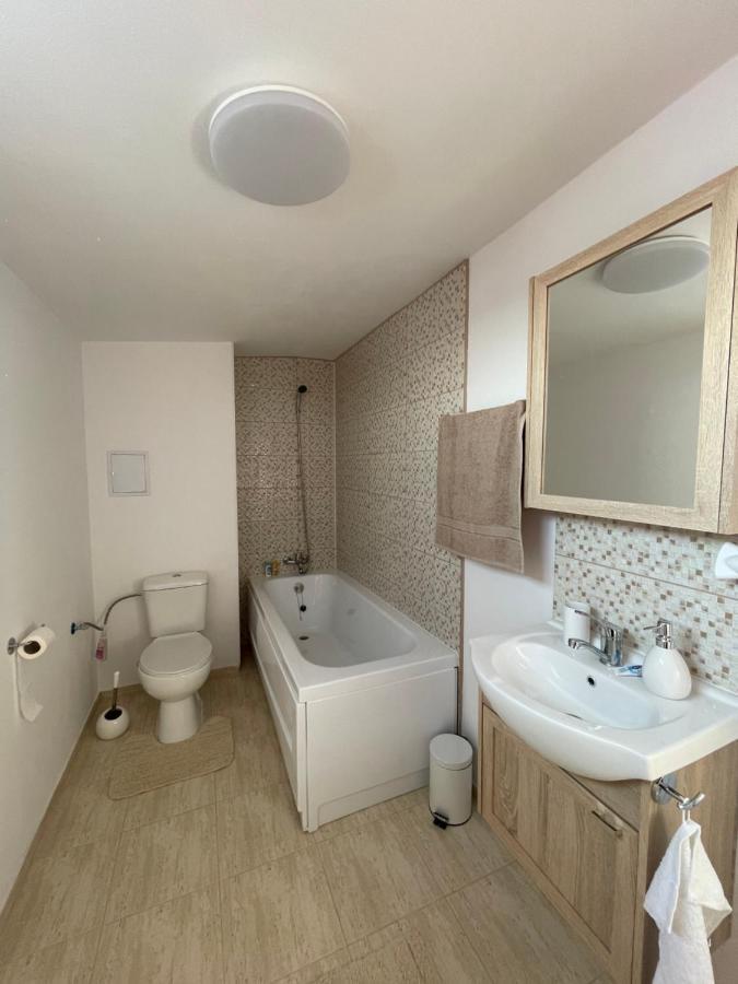 Jokai Apartments Nr9, Code Entry Sfântu-Gheorghe エクステリア 写真