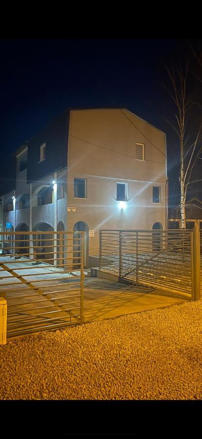 Jokai Apartments Nr9, Code Entry Sfântu-Gheorghe エクステリア 写真